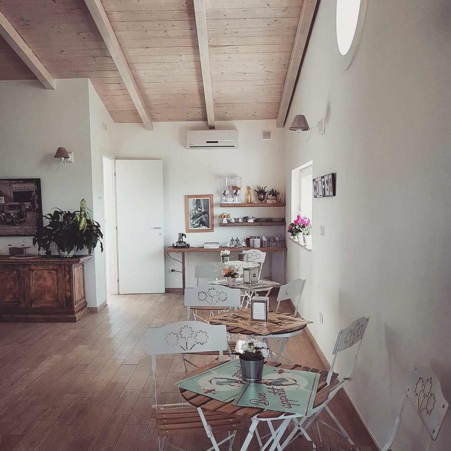 Like At Home B&B Sannicandro di Bari Eksteriør bilde
